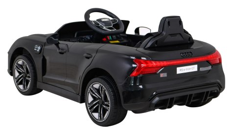 Audi RS E-Tron GT na akumulator Czarny + Pilot + Napęd 4x4 + Radio MP3 + LED + EVA Audi RS E-Tron GT na akumulator Czarny + Pilot + Napęd 4x4 + Radio MP3 + LED + EVA