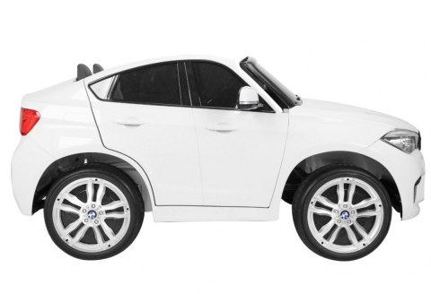 BMW X6M XXL dla 2 dzieci Biały + Pilot + Ekoskóra + Pasy + Wolny Start + MP3 USB + LED BMW X6M XXL dla 2 dzieci Biały + Pilot + Ekoskóra + Pasy + Wolny Start + MP3 USB + LED