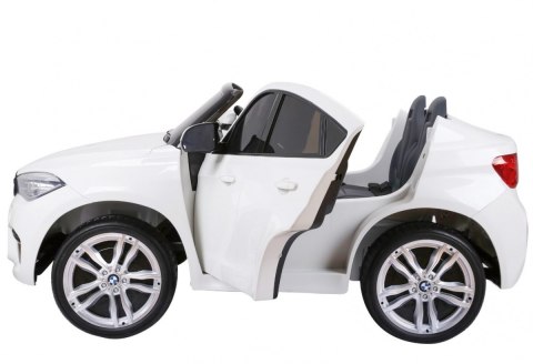 BMW X6M XXL dla 2 dzieci Biały + Pilot + Ekoskóra + Pasy + Wolny Start + MP3 USB + LED BMW X6M XXL dla 2 dzieci Biały + Pilot + Ekoskóra + Pasy + Wolny Start + MP3 USB + LED