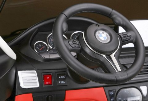BMW X6M XXL dla 2 dzieci Biały + Pilot + Ekoskóra + Pasy + Wolny Start + MP3 USB + LED BMW X6M XXL dla 2 dzieci Biały + Pilot + Ekoskóra + Pasy + Wolny Start + MP3 USB + LED