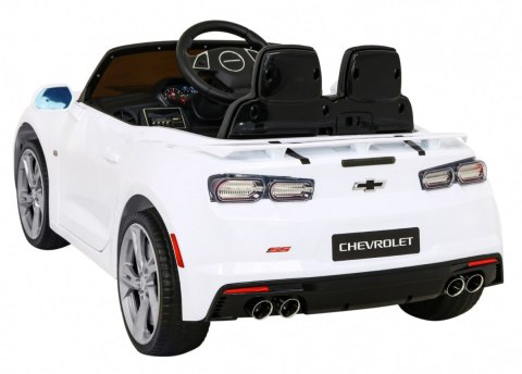 Chevrolet Camaro 2SS na akumulator Biały + Pilot + Koła EVA + Wolny Start + Dźwięki Światła Chevrolet Camaro 2SS na akumulator Biały + Pilot + Koła EVA + Wolny Start + Dźwięki Światła