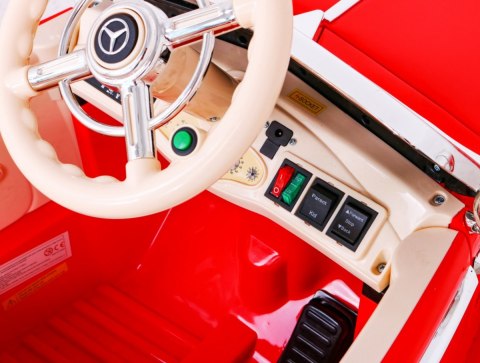 Mercedes Benz Retro 540A dla dzieci Czerwony + Tryb "Rodzica" + Pilot + Panel audio + LED Mercedes Benz Retro 540A dla dzieci Czerwony + Tryb "Rodzica" + Pilot + Panel audio + LED
