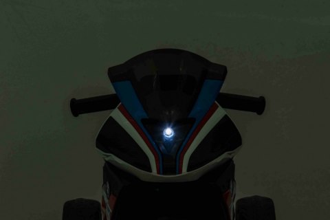 Motor BMW HP4 na akumulator dla dzieci Niebieski + 3 Koła + LED + MP3 USB + Ekoskóra Motor BMW HP4 na akumulator dla dzieci Niebieski + 3 Koła + LED + MP3 USB + Ekoskóra