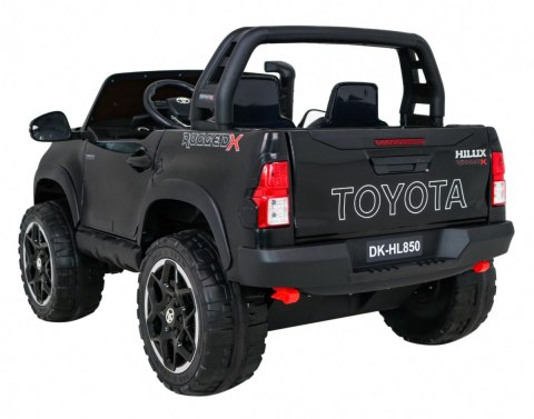 Pojazd Toyota Hilux Czarna Pojazd Toyota Hilux Czarna