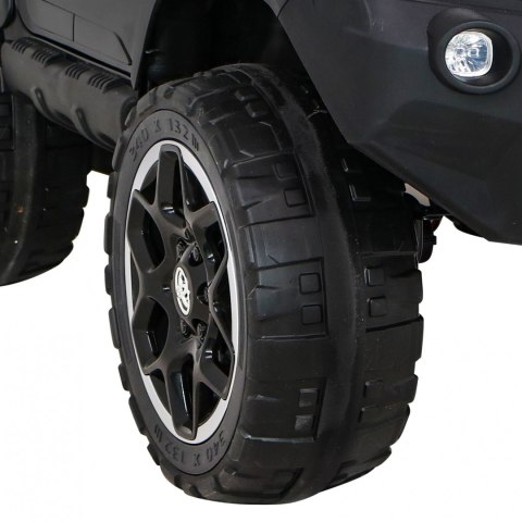 Pojazd Toyota Hilux Czarna Pojazd Toyota Hilux Czarna