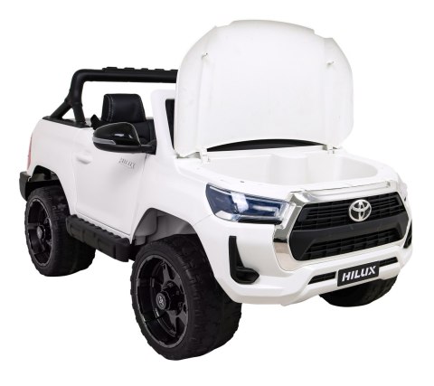 Toyota Hilux na akumulator dla dzieci Biały + Napęd 4x4 + Pilot + 2 bagażniki + Radio MP3 + LED Toyota Hilux na akumulator dla dzieci Biały + Napęd 4x4 + Pilot + 2 bagażniki + Radio MP3 + LED