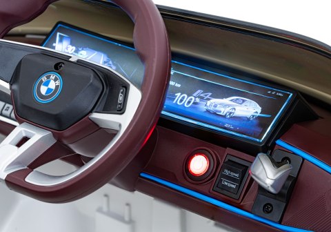Autko BMW i4 na akumulator dla dzieci Biały + Wolny Start + EVA + Ekoskóra + Audio LED + Pilot Autko BMW i4 na akumulator dla dzieci Biały + Wolny Start + EVA + Ekoskóra + Audio LED + Pilot