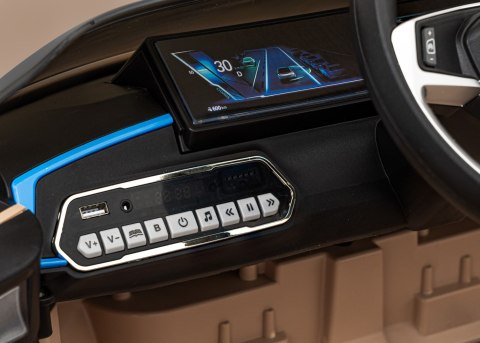 Autko BMW i4 na akumulator dla dzieci Złoty + Wolny Start + EVA + Ekoskóra + Audio LED + Pilot Autko BMW i4 na akumulator dla dzieci Złoty + Wolny Start + EVA + Ekoskóra + Audio LED + Pilot