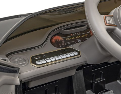 Autko Bentley Bacalar na akumulator dla dzieci Czarny + Pilot + EVA + Wolny Start + Audio LED Autko Bentley Bacalar na akumulator dla dzieci Czarny + Pilot + EVA + Wolny Start + Audio LED