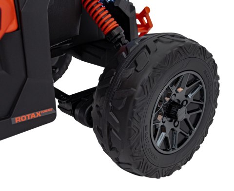 Pojazd ATV CAN-AM Maverick Pomarańczowy Pojazd ATV CAN-AM Maverick Pomarańczowy