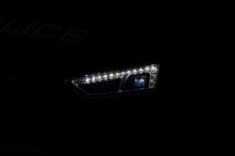 Audi R8 Policja na akumulator dla dzieci + Pilot + EVA + Wolny Start + MP3 LED Audi R8 Policja na akumulator dla dzieci + Pilot + EVA + Wolny Start + MP3 LED