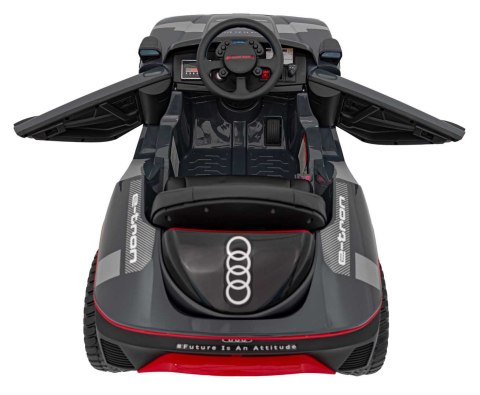 Pojazd Audi RSQ E-TRON Szary