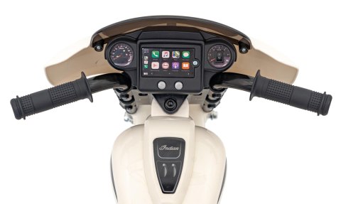 Pojazd Chopper INDIAN Biały Pojazd Chopper INDIAN Biały