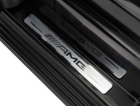 Pojazd Mercedes Benz G63 AMG XXL STRONG Czarny Pojazd Mercedes Benz G63 AMG XXL STRONG Czarny