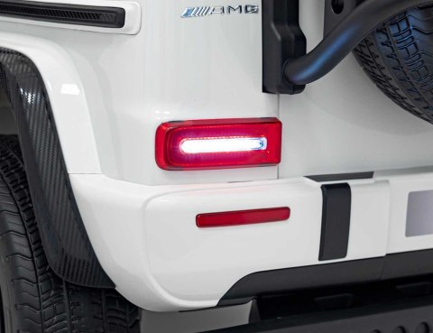 Pojazd Mercedes Benz G63 AMG XXL STRONG MP4 Biały Pojazd Mercedes Benz G63 AMG XXL STRONG MP4 Biały