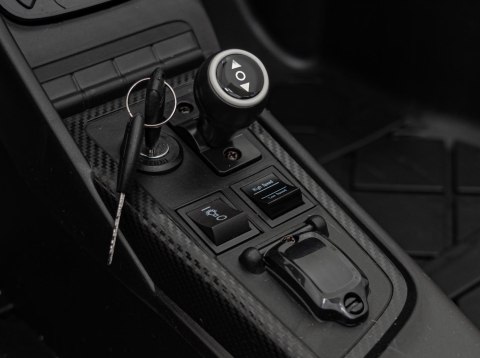 Pojazd Audi Spyder R8 LIFT STRONG Czerwony Pojazd Audi Spyder R8 LIFT STRONG Czerwony