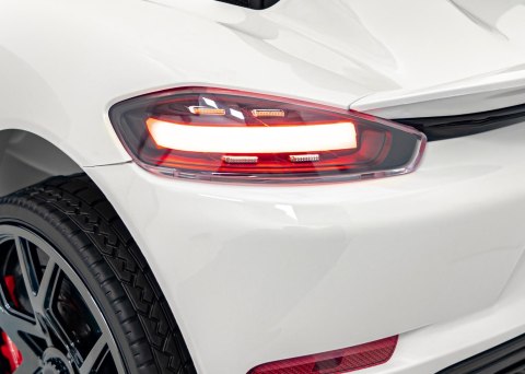 Pojazd Porsche Spyder RS 718 Lakier Biały Pojazd Porsche Spyder RS 718 Lakier Biały