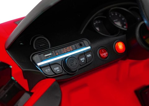 Pojazd Porsche Spyder RS 718 Lakier Czerwony Pojazd Porsche Spyder RS 718 Lakier Czerwony
