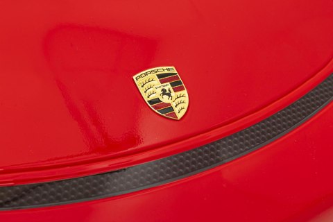 Pojazd Porsche Spyder RS 718 Lakier Czerwony Pojazd Porsche Spyder RS 718 Lakier Czerwony