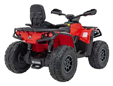Quad Can Am Outlander ATV z Pilotem Czerwony Quad Can Am Outlander ATV z Pilotem Czerwony