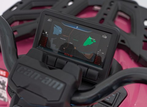 Quad Can Am Outlander ATV z Pilotem Różowy Quad Can Am Outlander ATV z Pilotem Różowy