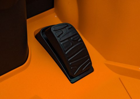 Pojazd Lamborghini Revuelto Pomarańczowy Pojazd Lamborghini Revuelto Pomarańczowy