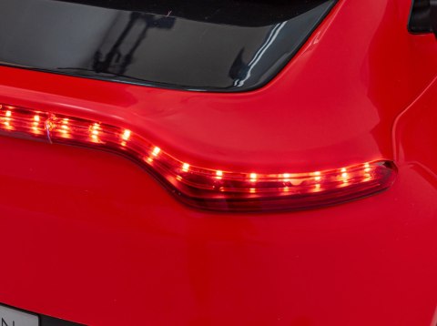 Aston Martin DBX na akumulator dla dzieci Czerwony + Pilot + EVA + Pasy + Wolny Start + Audio LED Aston Martin DBX na akumulator dla dzieci Czerwony + Pilot + EVA + Pasy + Wolny Start + Audio LED