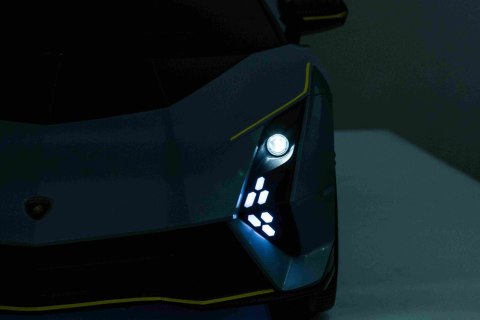 Pojazd Lamborghini Invencible Różowy Pojazd Lamborghini Invencible Różowy