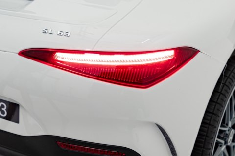 Pojazd Mercedes Benz AMG SL63 Biały Pojazd Mercedes Benz AMG SL63 Biały
