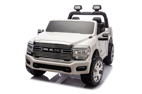 Pojazd RAM 3500 Biały Pojazd RAM 3500 Biały