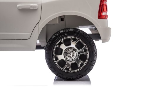 Pojazd RAM 3500 Biały Pojazd RAM 3500 Biały