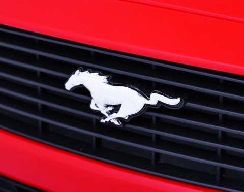 Autko Ford Mustang GT na akumulator dla dzieci Czerwony Autko Ford Mustang GT na akumulator dla dzieci Czerwony
