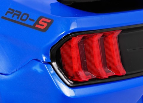 Autko GT Sport na akumulator dla dzieci Niebieski + Pilot Autko GT Sport na akumulator dla dzieci Niebieski + Pilot
