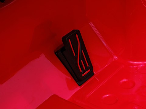 Jeep Wrangler Rubicon na akumulator dla dzieci Czerwony + Pilot + Radio MP3 LED + Koła EVA Jeep Wrangler Rubicon na akumulator dla dzieci Czerwony + Pilot + Radio MP3 LED + Koła EVA