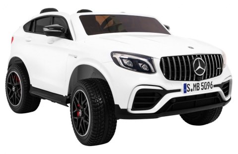 Auto Mercedes GLC 63S dla dzieci Biały SUV + Napęd 4x4 Auto Mercedes GLC 63S dla dzieci Biały SUV + Napęd 4x4