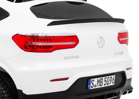 Auto Mercedes GLC 63S dla dzieci Biały SUV + Napęd 4x4 Auto Mercedes GLC 63S dla dzieci Biały SUV + Napęd 4x4