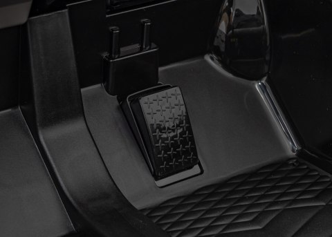 Autko Bentley Bacalar na akumulator dla dzieci +3, Czarny Autko Bentley Bacalar na akumulator dla dzieci +3, Czarny