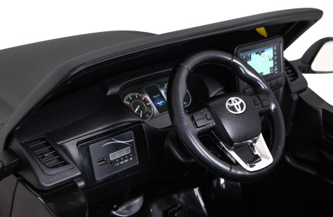 Toyota Hilux na akumulator dla dzieci Czarny Pickup + Napęd 4x4 + Pilot Toyota Hilux na akumulator dla dzieci Czarny Pickup + Napęd 4x4 + Pilot