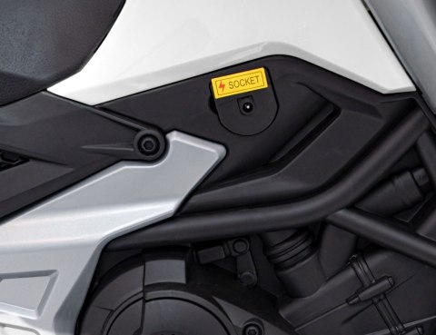 Motor Honda NC750X Biały Motor Honda NC750X Biały