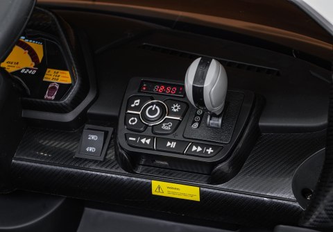 Pojazd Lamborghini Veneno Biały Pojazd Lamborghini Veneno Biały