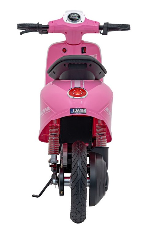 Pojazd Skuter Retro 23 Różowy Pojazd Skuter Retro 23 Różowy