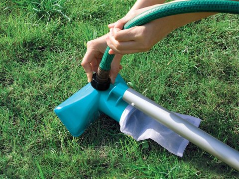 Zestaw czyszczący do basenu, odkurzacz INTEX 28002 Intex Zestaw czyszczący do basenu, odkurzacz INTEX 28002 Intex