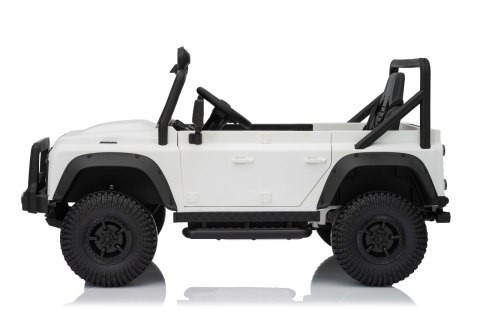 Pojazd Land Rover Defender 110 SVX Concept Biały