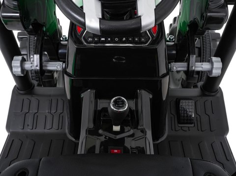 Pojazd MEGA Traktor D68 Z Przyczepką Zielony Pojazd MEGA Traktor D68 Z Przyczepką Zielony