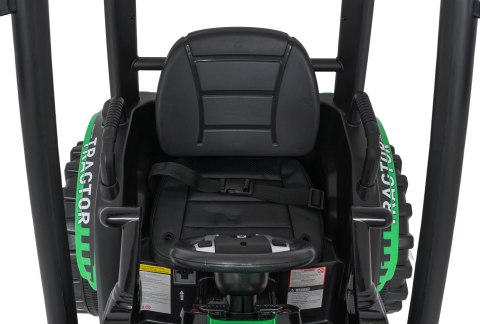 Pojazd MEGA Traktor D68 Z Przyczepką Zielony Pojazd MEGA Traktor D68 Z Przyczepką Zielony